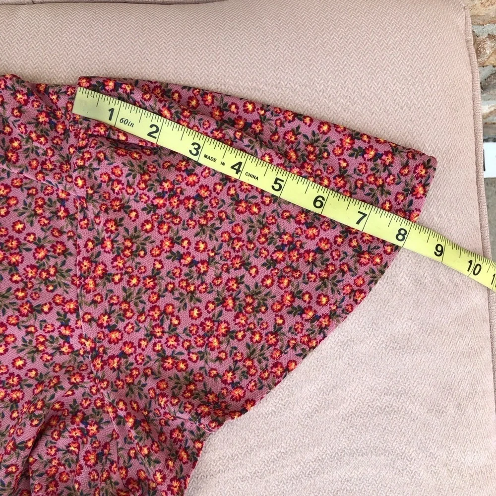 Monteau Los Angeles Stretchy Faux Buttoned Belted‎ Floral Maeve Midi Dress M